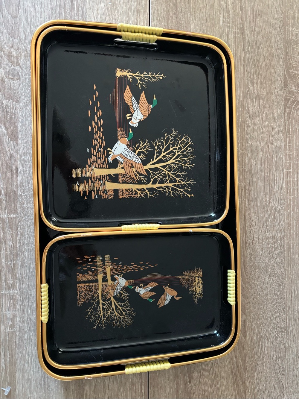 Set of 3 1960s Vintage Made In Japan Black Lacquer Serving Trays w Mallard Duck - Picture 6 of 6